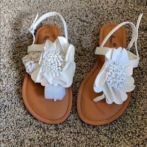 White flower sandals